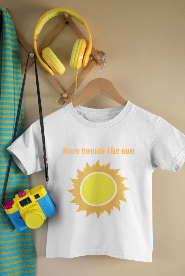 Sun SVG Print in Kids Tshirt